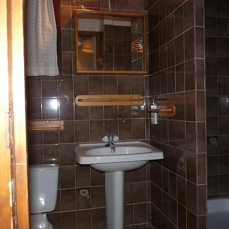 4 Pers, Centre 1650, Proche Pistes - Fr-1-322-576 Apartment *